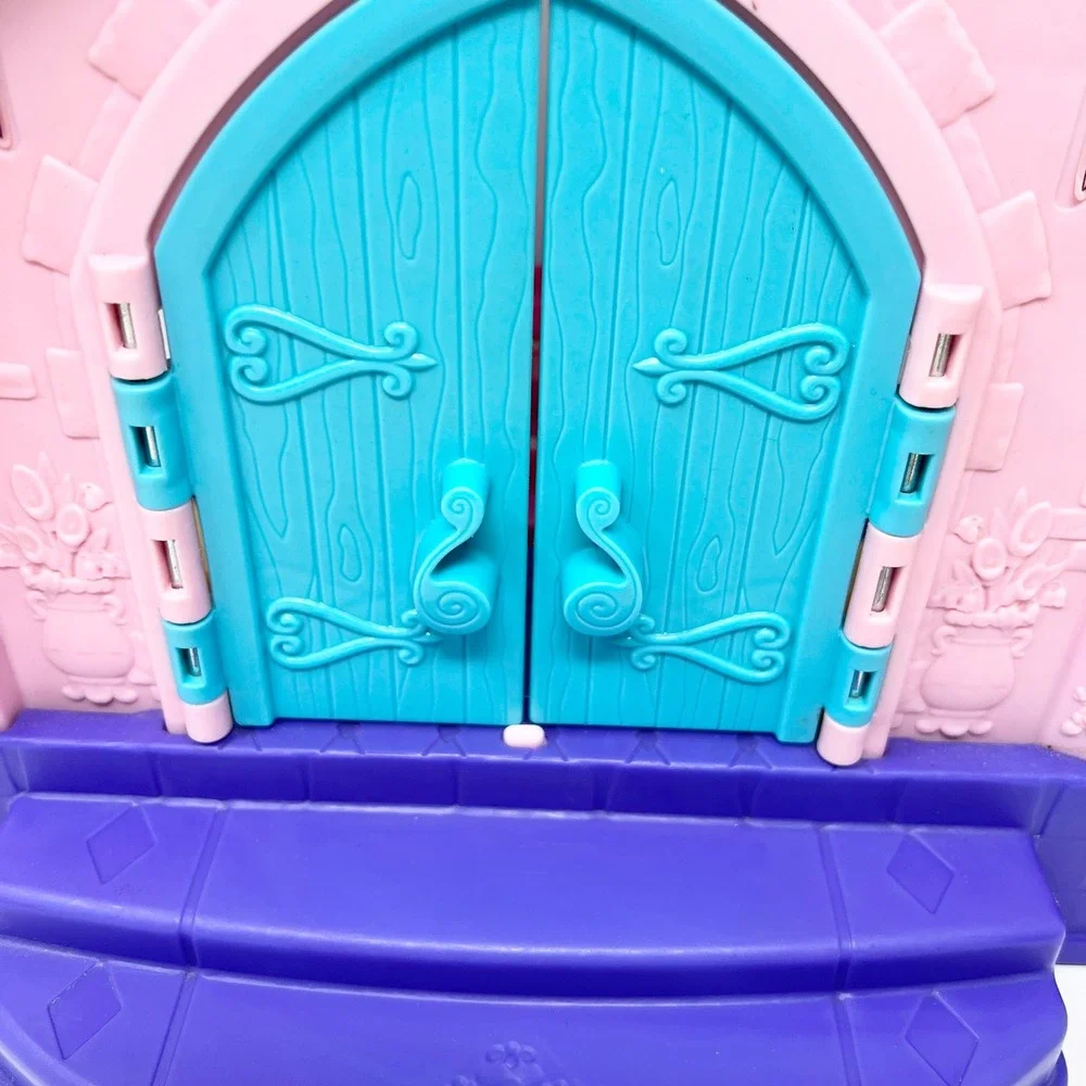 Vintage Fisher Price Little People Disney Princess Songs Palace‎ Musical Castle